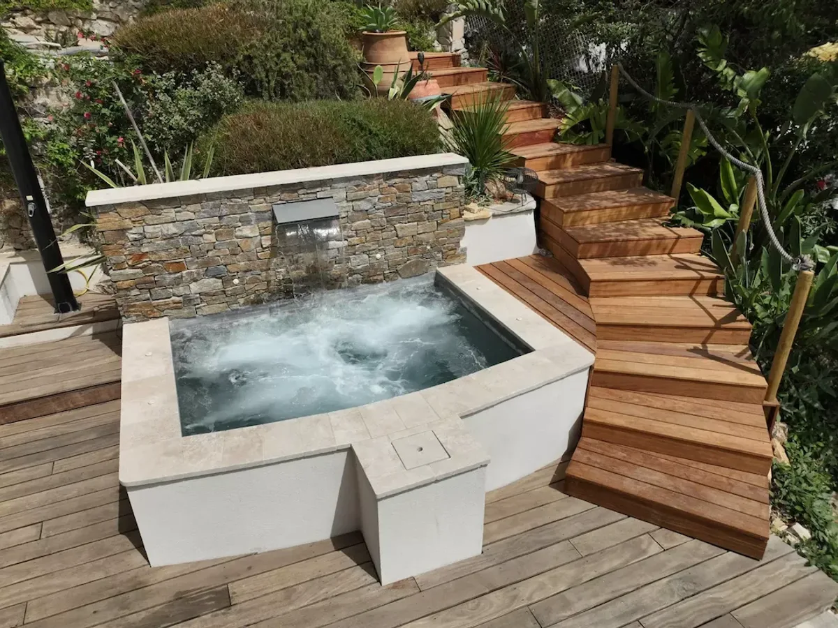 Équipements de piscine